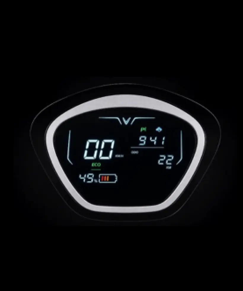 The color LED display ensures clear visibility, intuitive information, and a modern, premium riding experience.